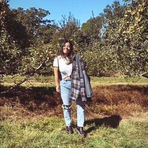 Meet your Posher, Karissma